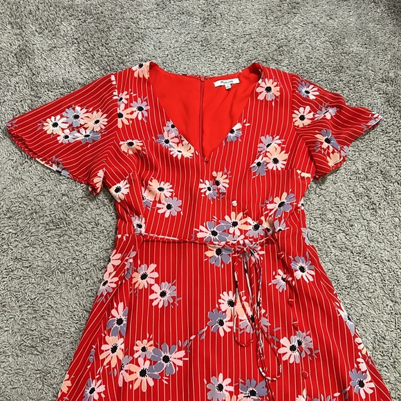 Madewell Button-Wrap Dress in Daisy Society size 4 - Picture 7 of 11